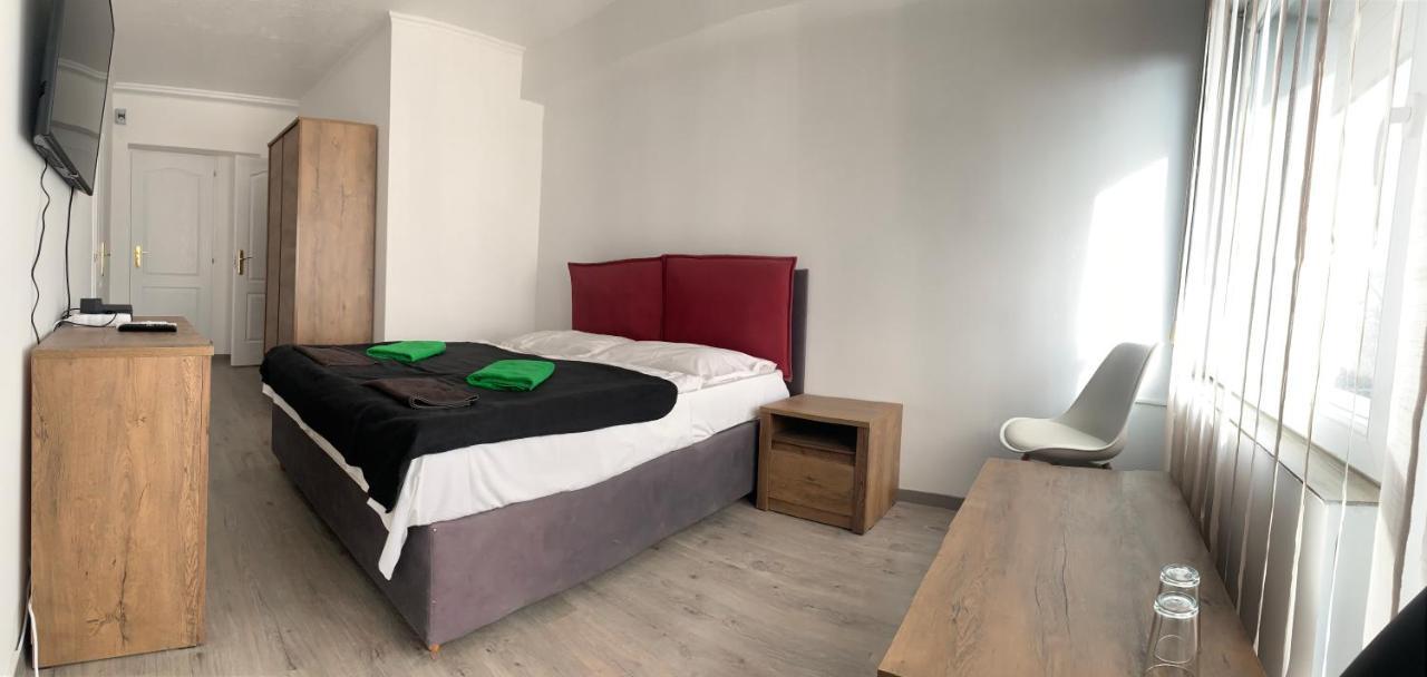 Thomas Panzio Bed and Breakfast Balatonfüred Exteriör bild